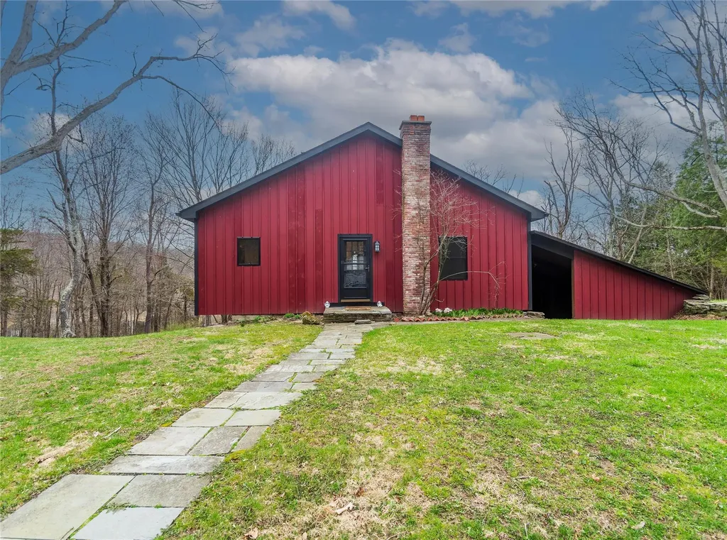 39 Willow Lane Clinton NY 12514