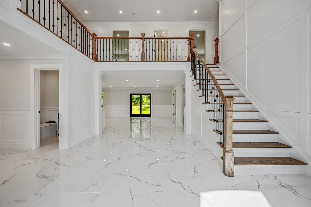 51 Maytime Drive Jericho NY 11753