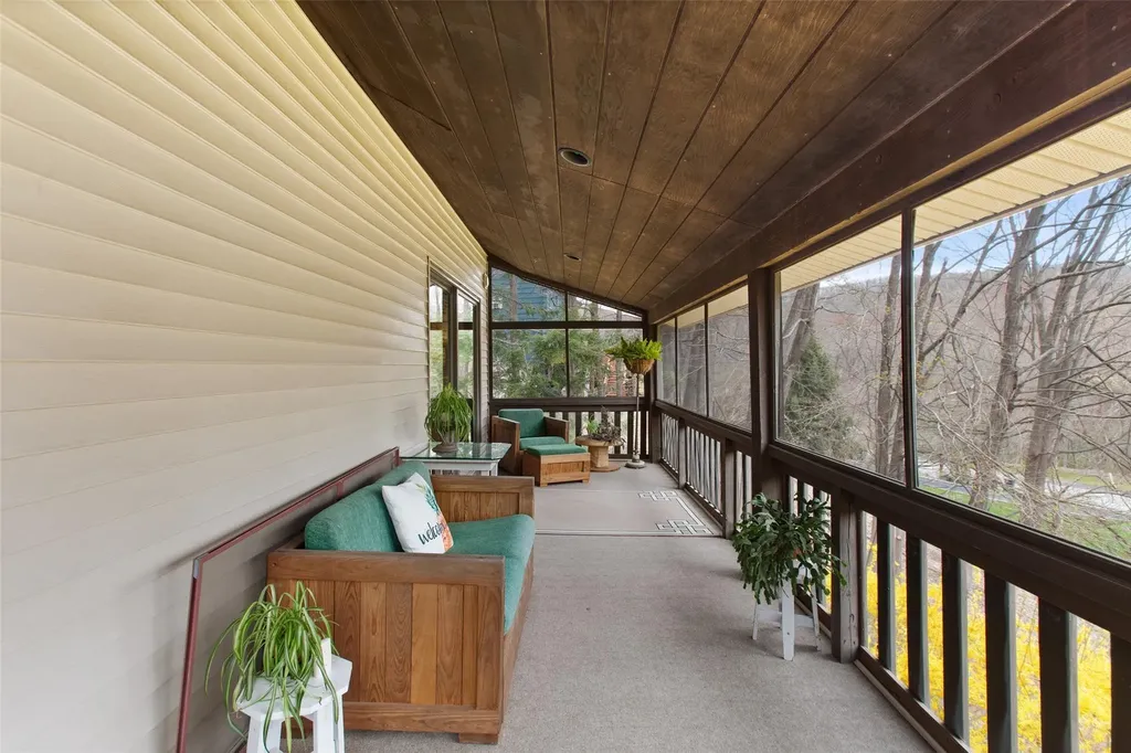 12 Muradon Road Mahopac NY 10541