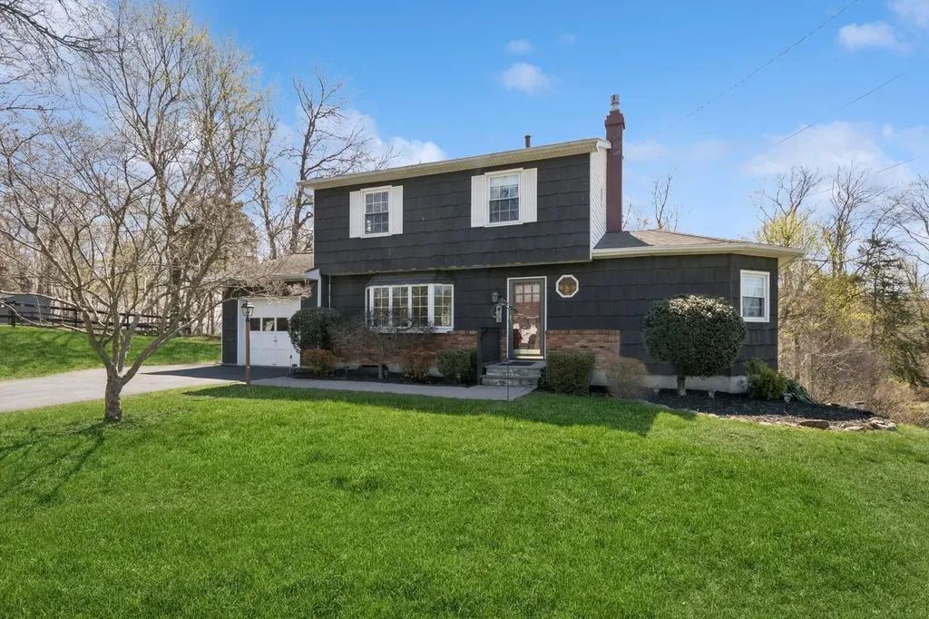 24 Star Mill Road Fishkill NY 12524
