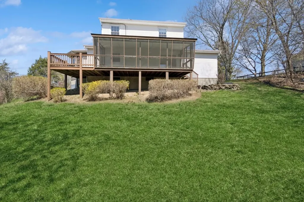 24 Star Mill Road Fishkill NY 12524