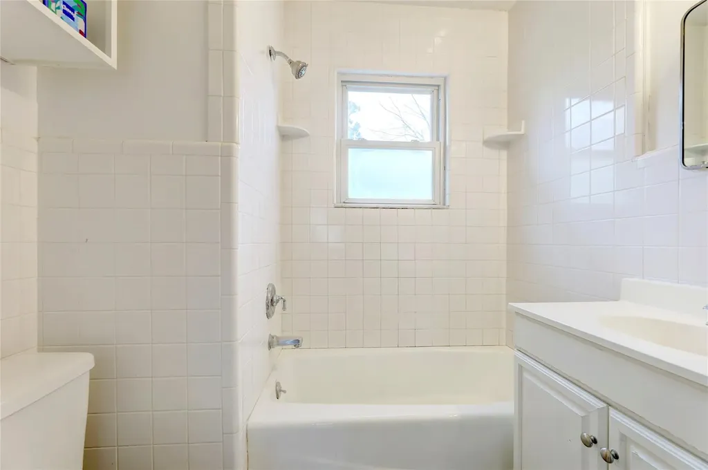 270 Maple Road Valley Cottage NY 10989