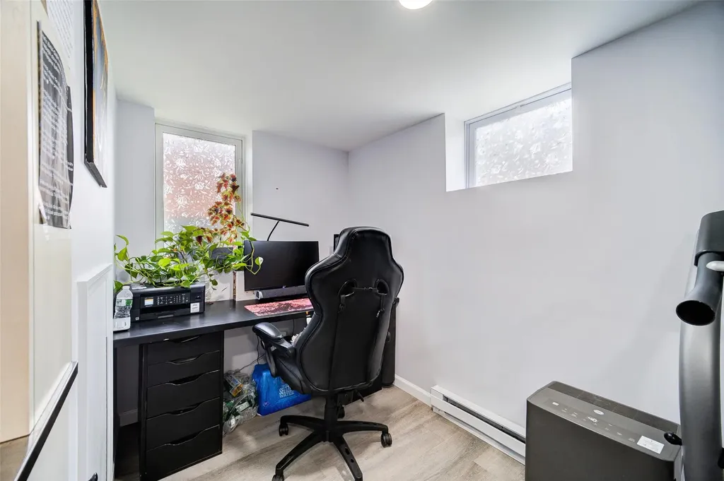 8 Ludlow Drive Poughkeepsie NY 12603