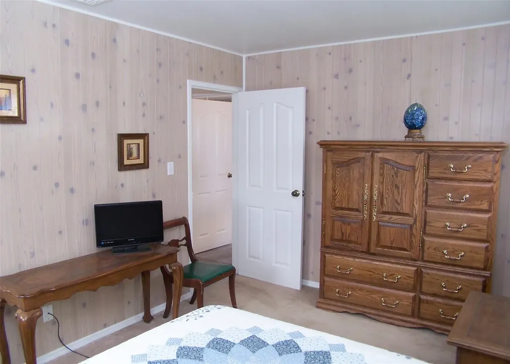 18 Norma Boulevard Holbrook NY 11741