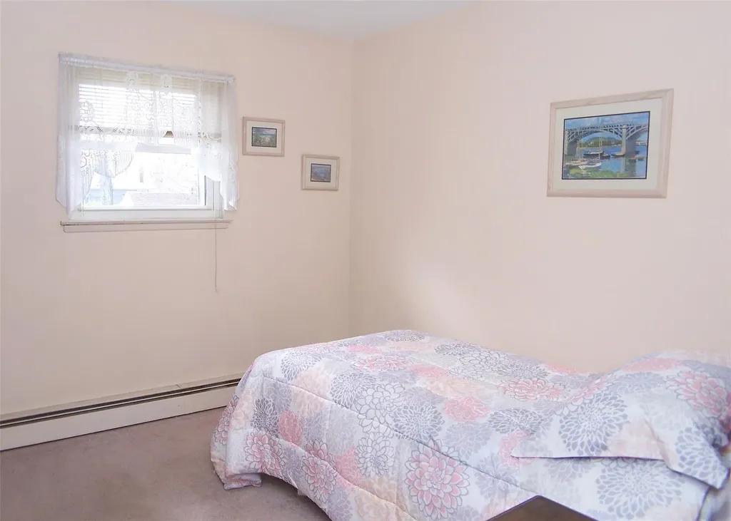 18 Norma Boulevard Holbrook NY 11741