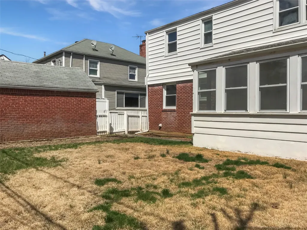 55 Martin Avenue Hempstead NY 11550