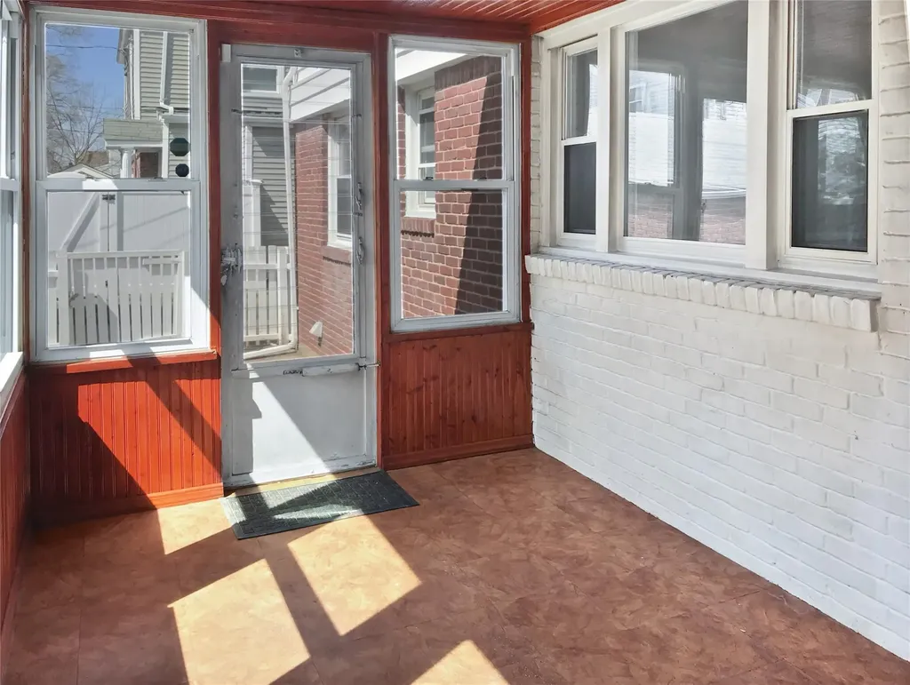 55 Martin Avenue Hempstead NY 11550