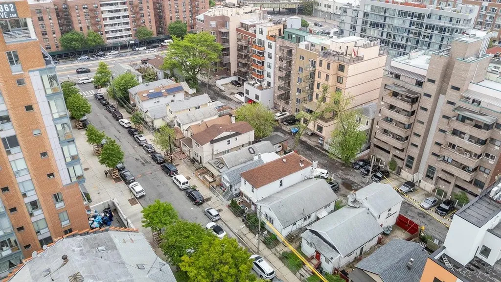 1114 Banner Avenue Brooklyn NY 11235