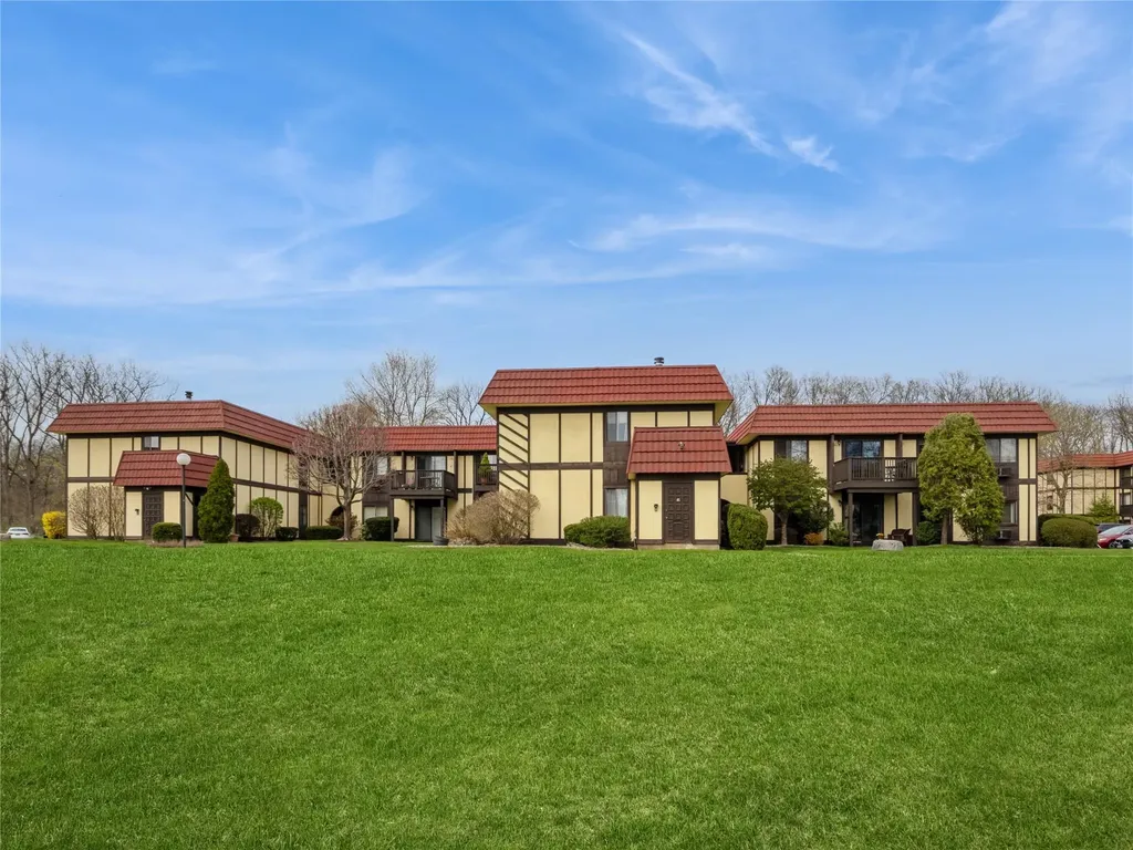 2 Loudon Drive Fishkill NY 12524