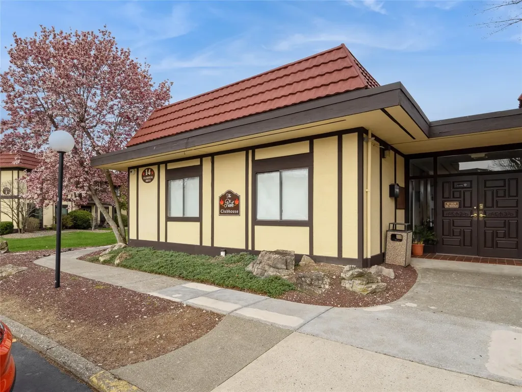 2 Loudon Drive Fishkill NY 12524
