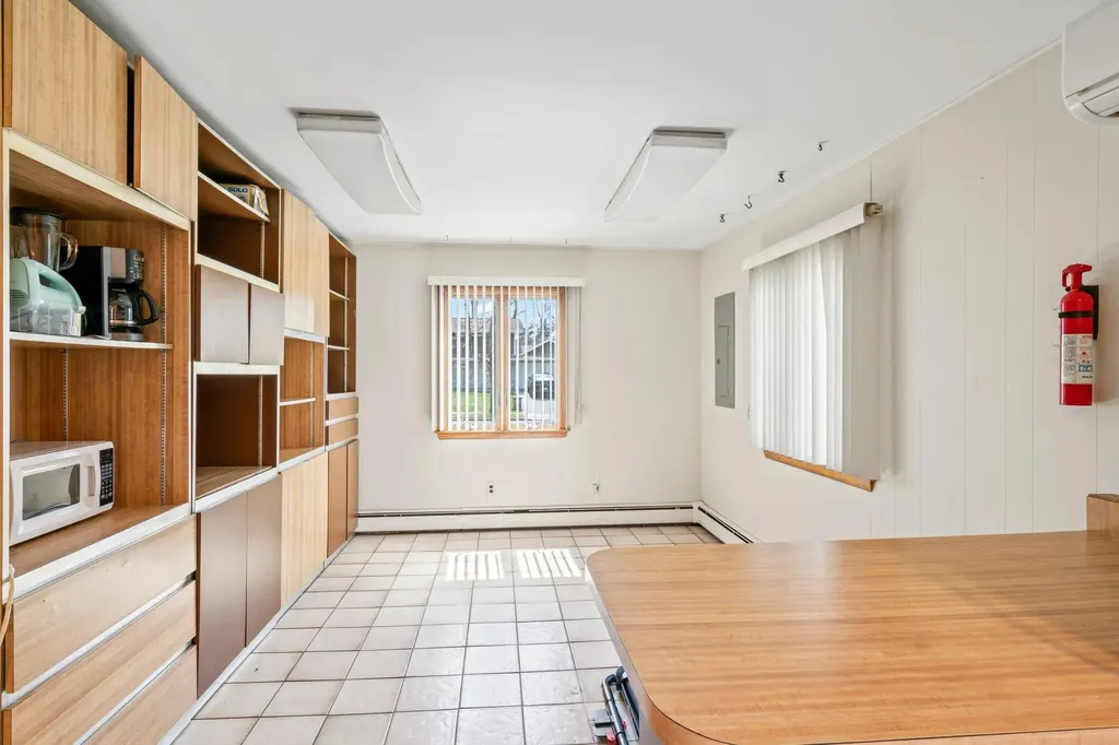 78 Shinbone Lane Commack NY 11725