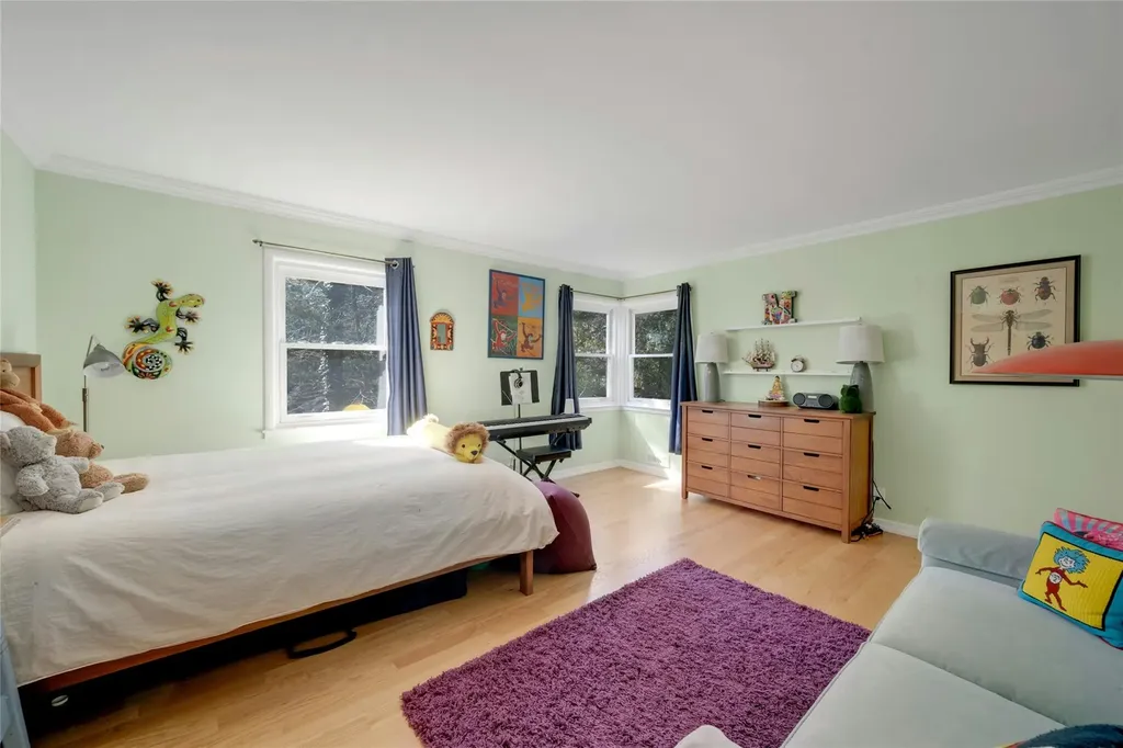 24 Doris Drive Scarsdale NY 10583