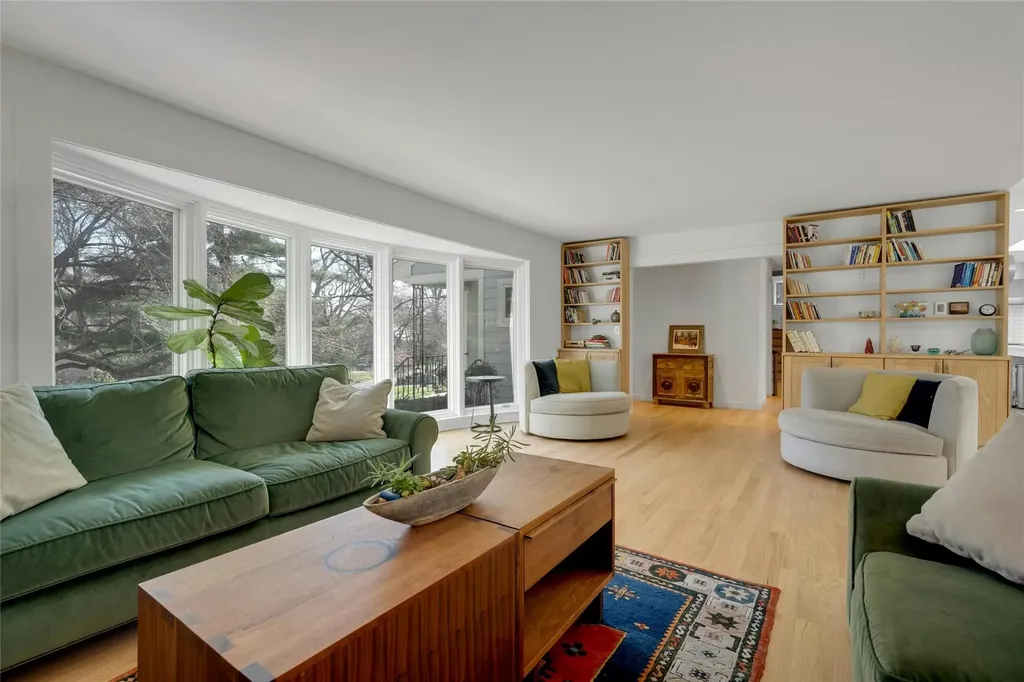 24 Doris Drive Scarsdale NY 10583