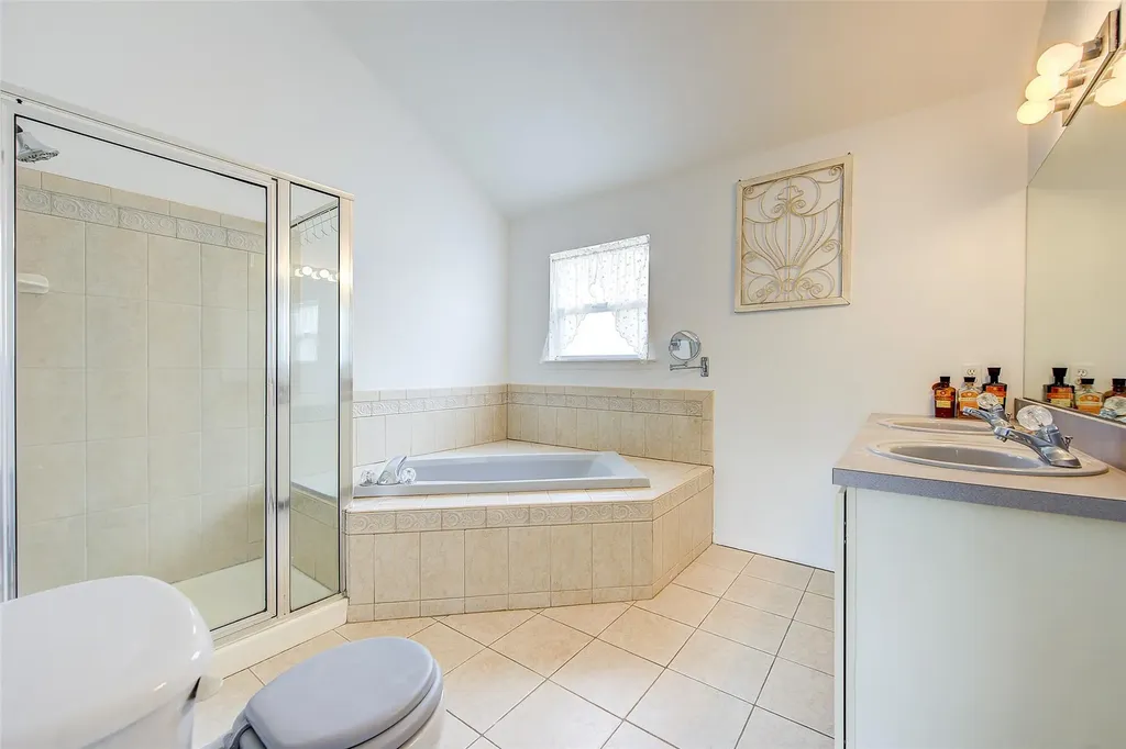 1 Richard Drive Medford NY 11763