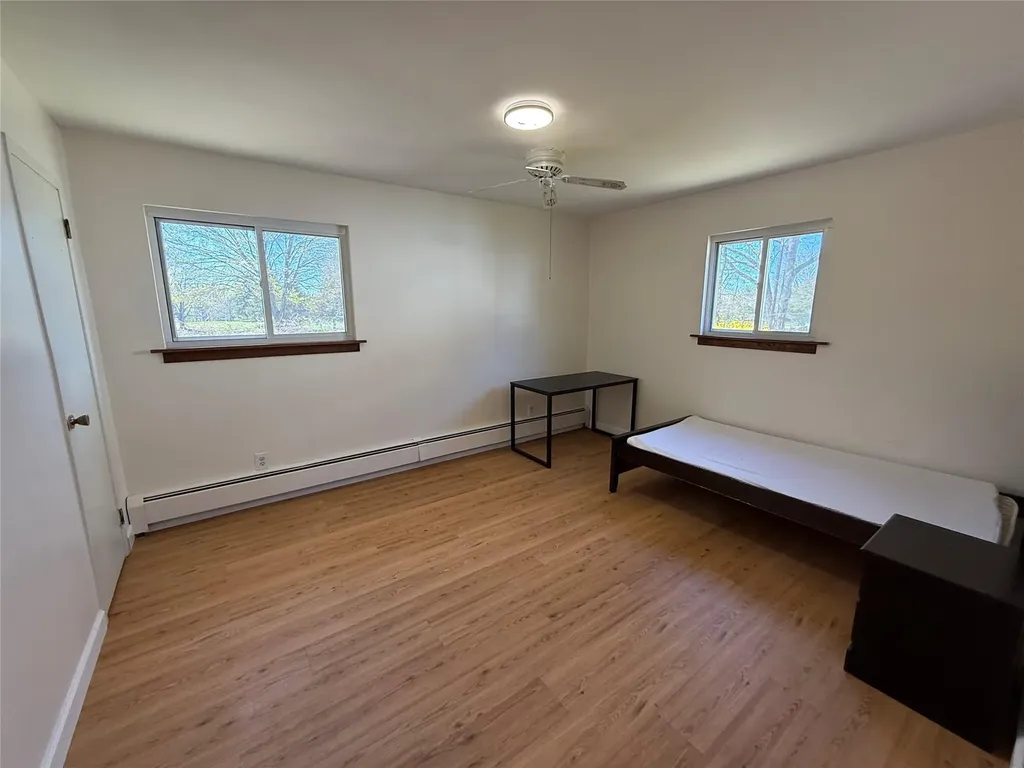 7 Steven Court Poughkeepsie NY 12603