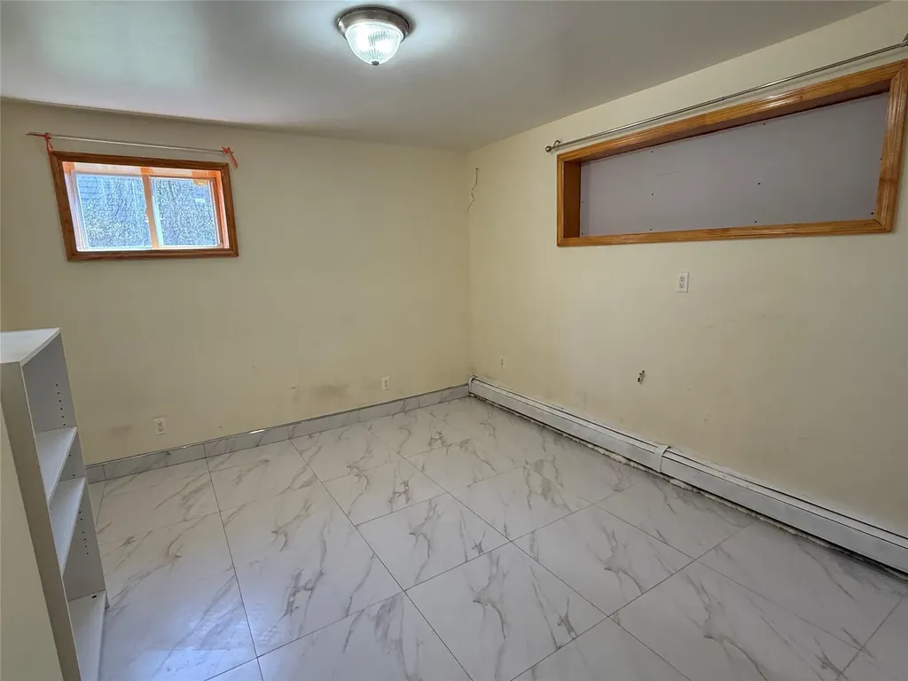 7 Steven Court Poughkeepsie NY 12603