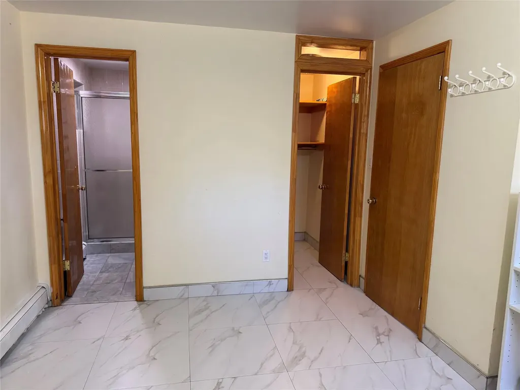 7 Steven Court Poughkeepsie NY 12603