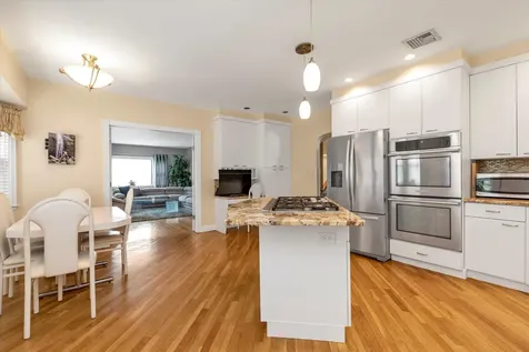 757 Bixby Drive Baldwin NY 11510