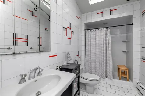 757 Bixby Drive Baldwin NY 11510