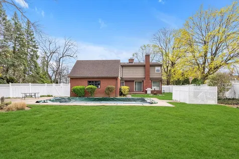 757 Bixby Drive Baldwin NY 11510