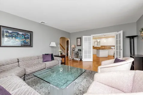 757 Bixby Drive Baldwin NY 11510