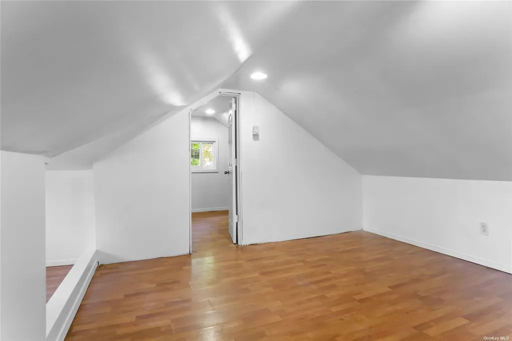 45 Dehnhoff Avenue Freeport NY 11520