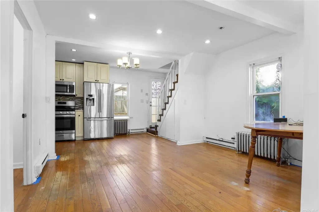45 Dehnhoff Avenue Freeport NY 11520