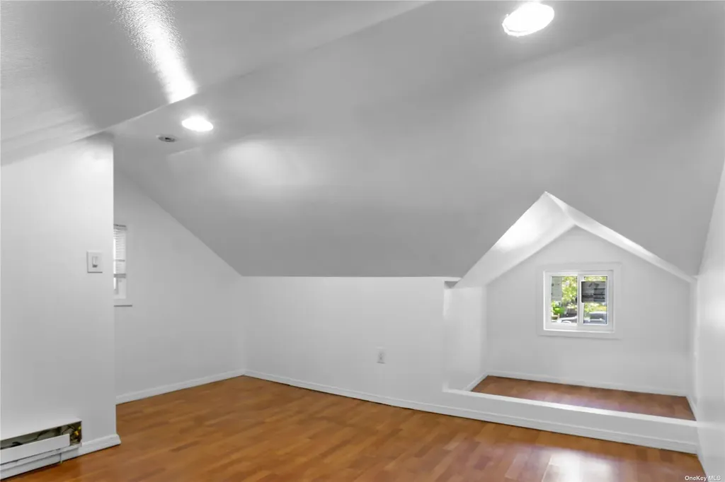 45 Dehnhoff Avenue Freeport NY 11520