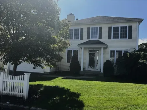 25 Allegra Court White Plains NY 10603