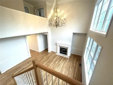 25 Allegra Court White Plains NY 10603