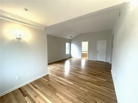 25 Allegra Court White Plains NY 10603