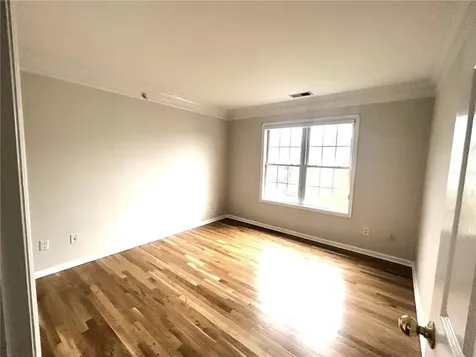 25 Allegra Court White Plains NY 10603