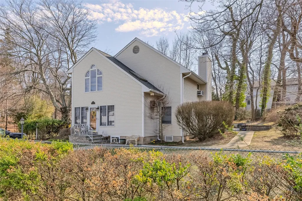 5 Elm Road Rocky Point NY 11778