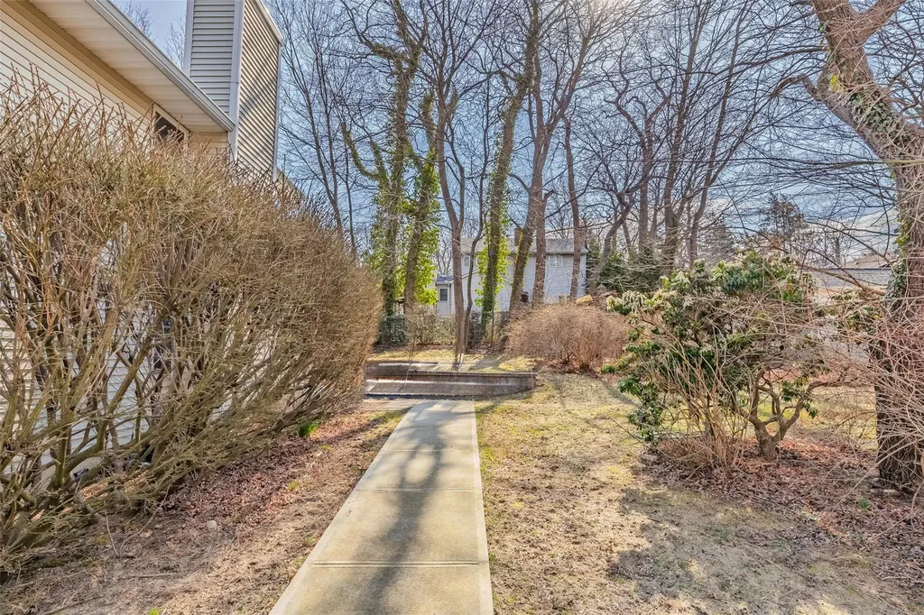 5 Elm Road Rocky Point NY 11778