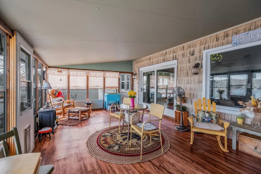 165 Lakeside Trail Ridge NY 11961