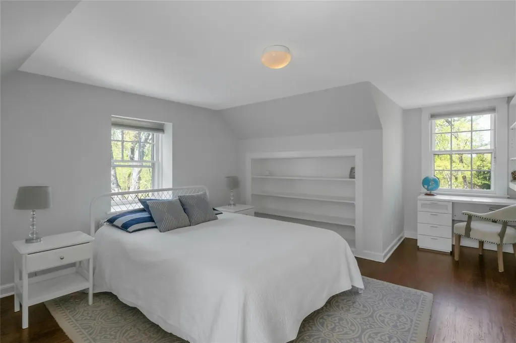 68 Spruce Lane S Chappaqua NY 10514