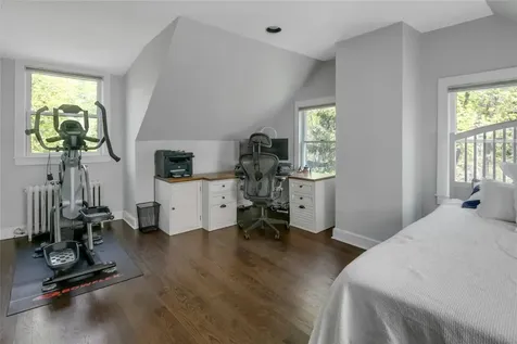68 Spruce Lane S Chappaqua NY 10514