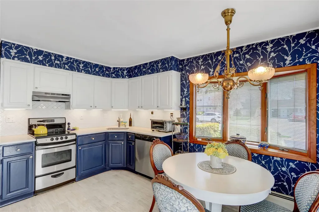 47 Elves Lane Levittown NY 11756