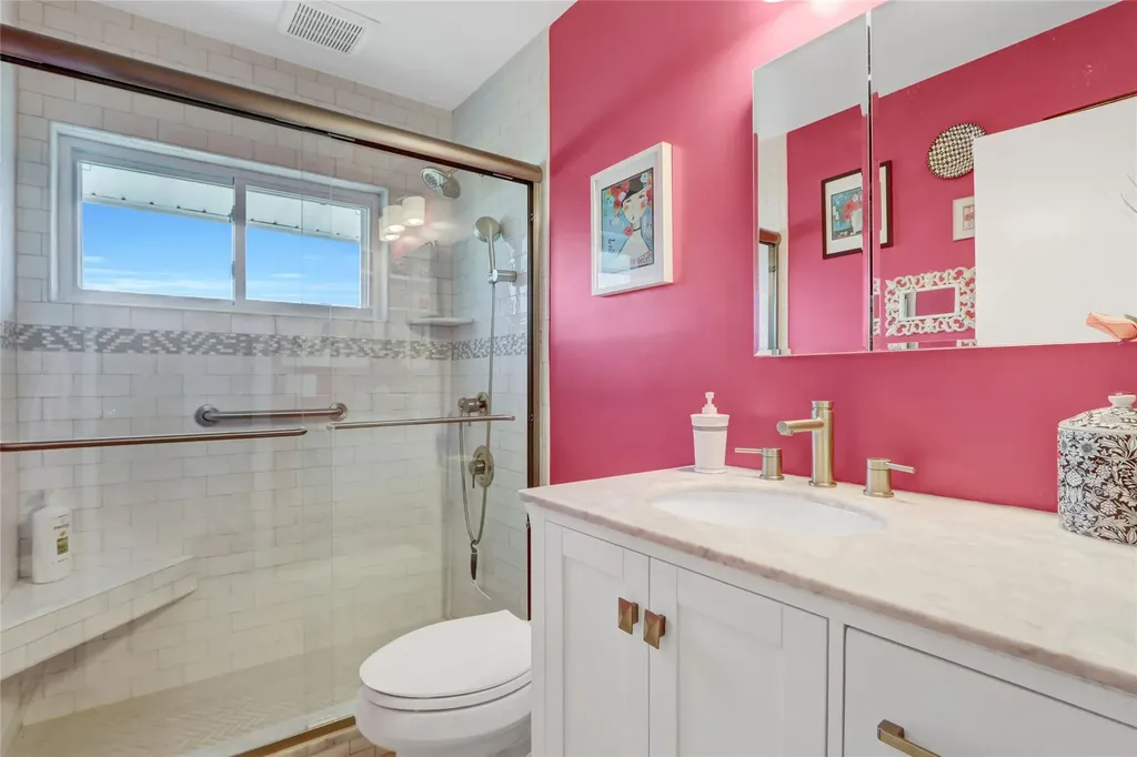47 Elves Lane Levittown NY 11756