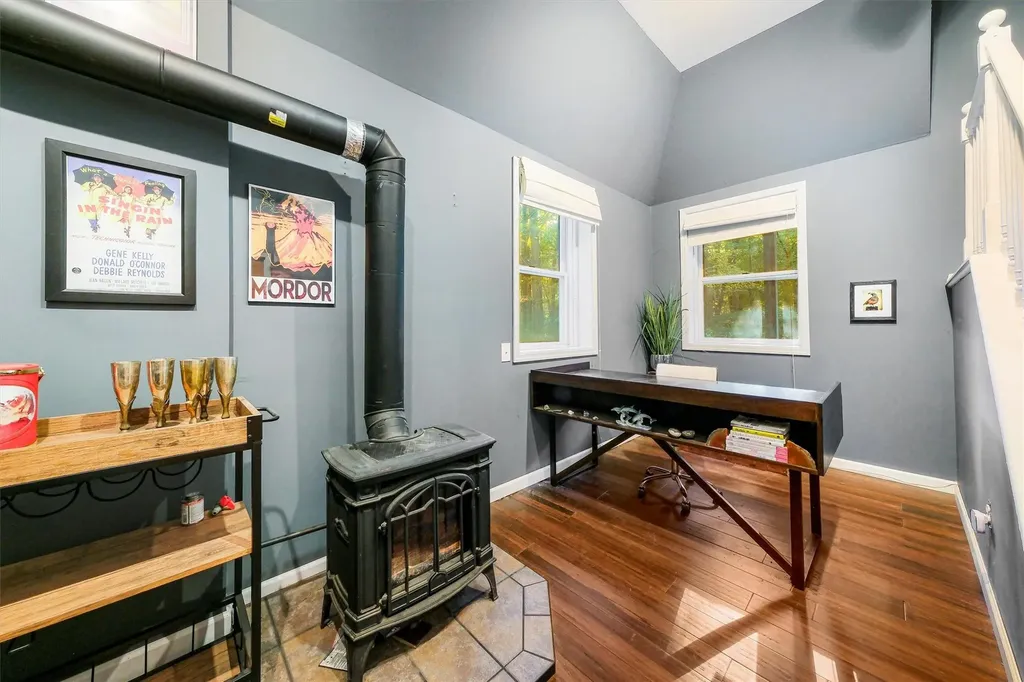8 Windsor Court Poughkeepsie NY 12601
