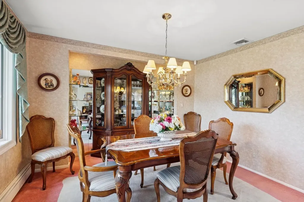 16 Prince Charming Road Nesconset NY 11767