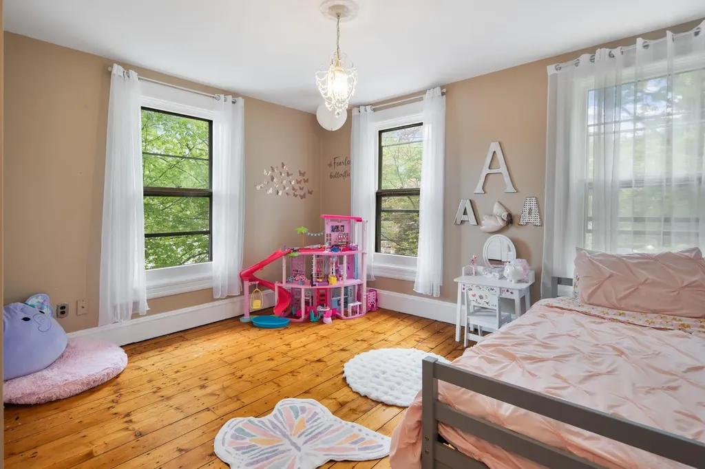 25 Brookville Avenue Ossining NY 10562