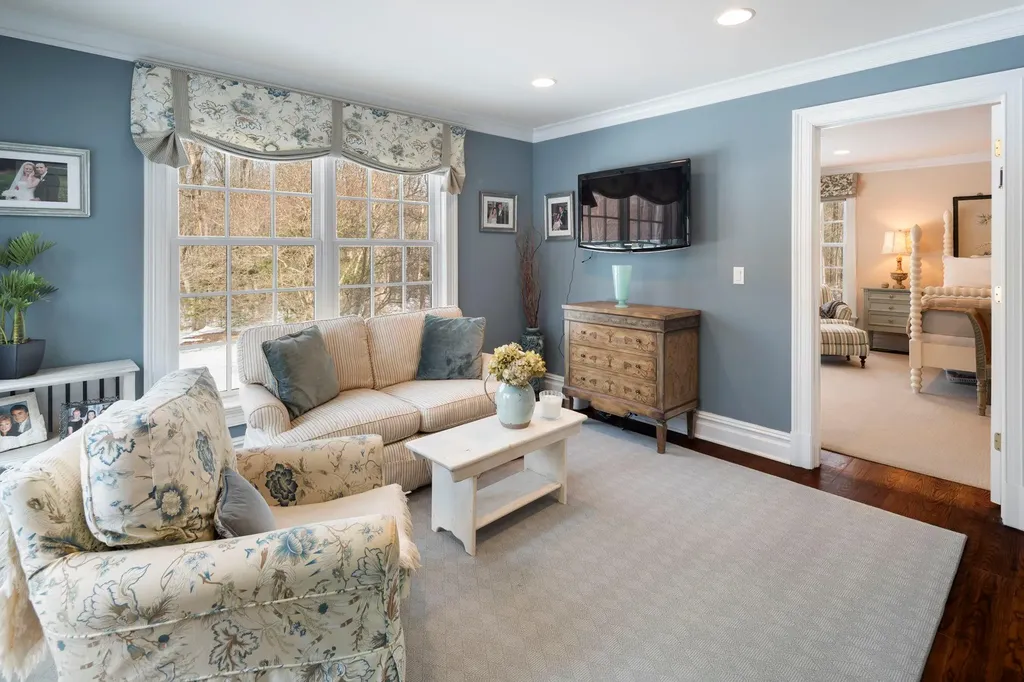 103 Stone Bridge Lane Bedford Hills NY 10507