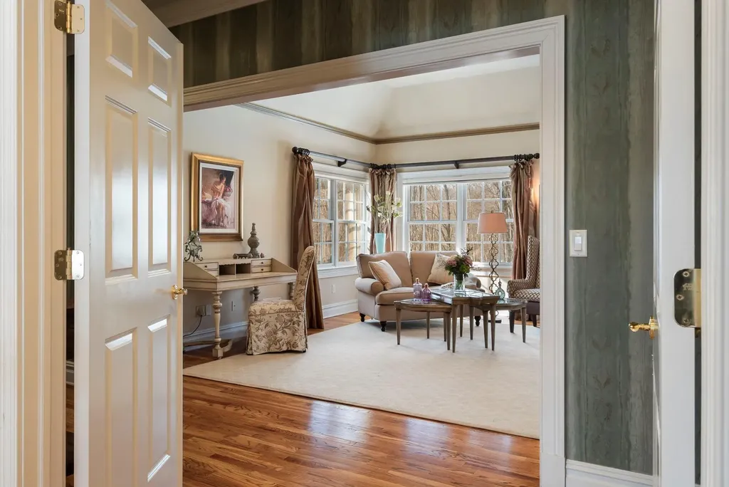 103 Stone Bridge Lane Bedford Hills NY 10507