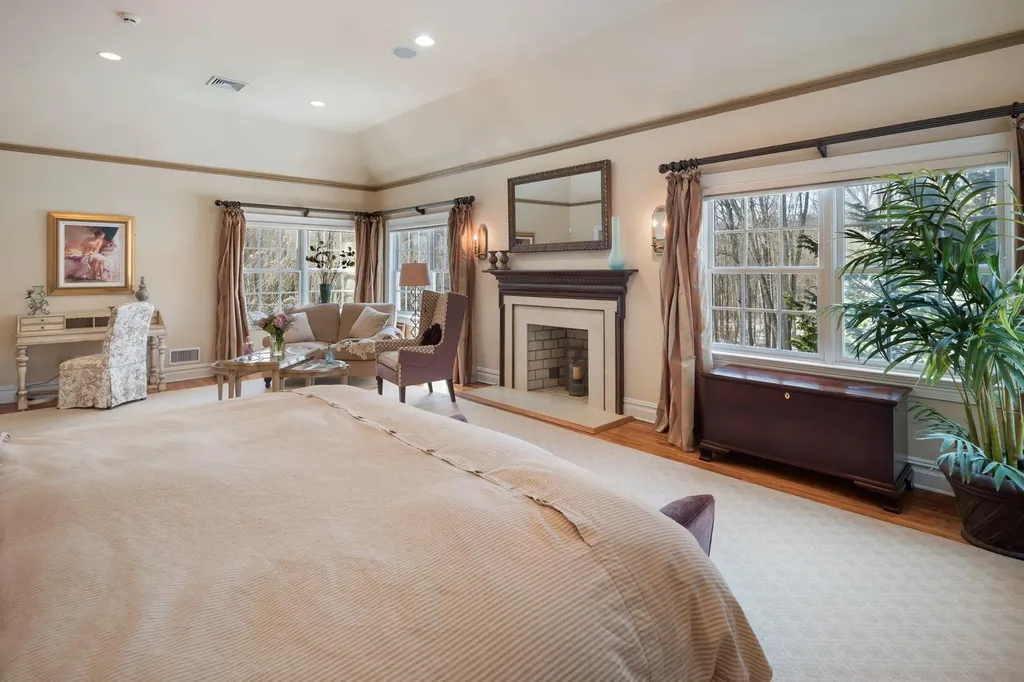 103 Stone Bridge Lane Bedford Hills NY 10507