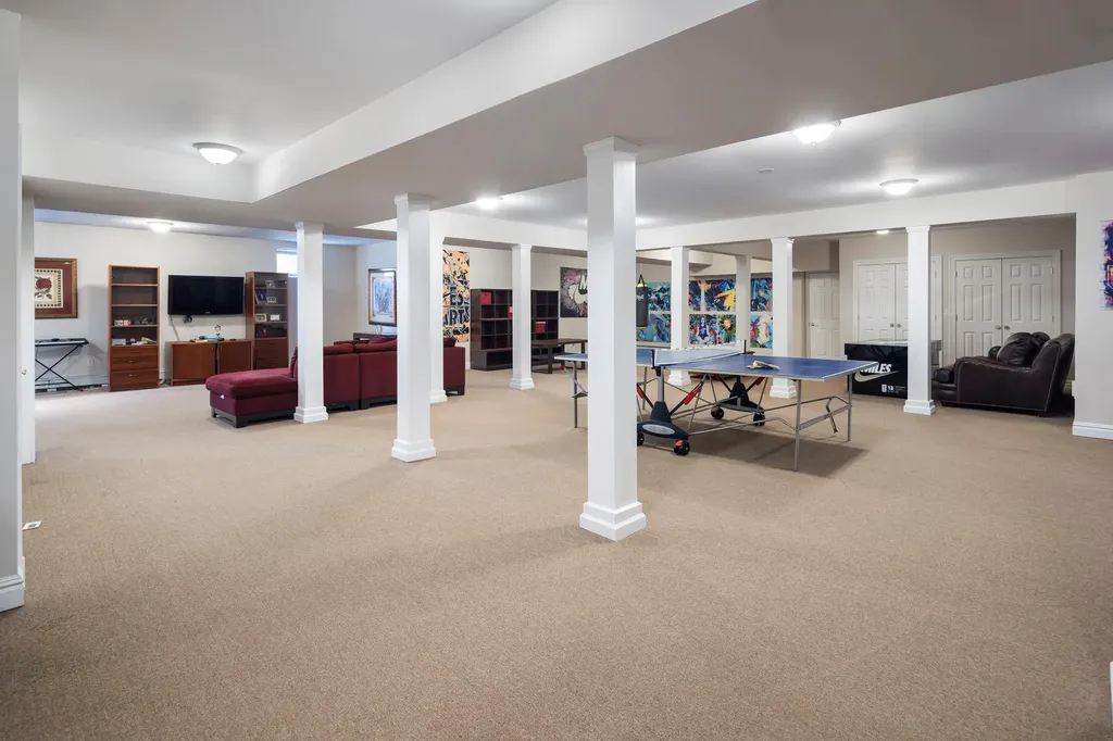 103 Stone Bridge Lane Bedford Hills NY 10507