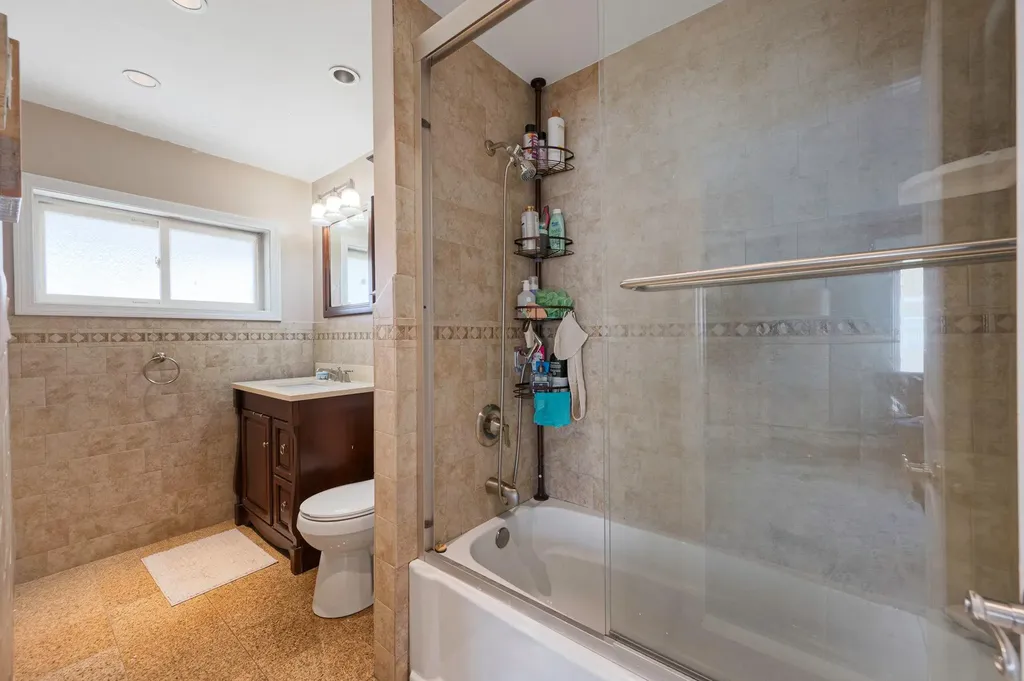 9 Prentice Road Levittown NY 11756
