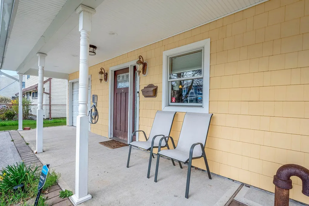 9 Prentice Road Levittown NY 11756