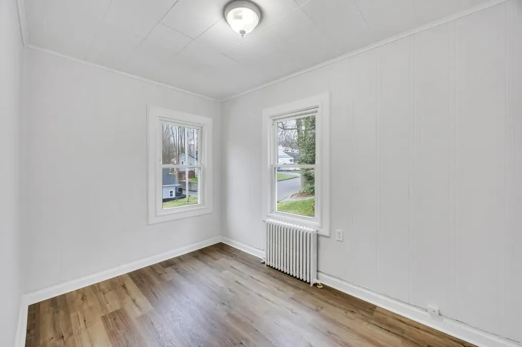 152 Walnut Road Kings Park NY 11754