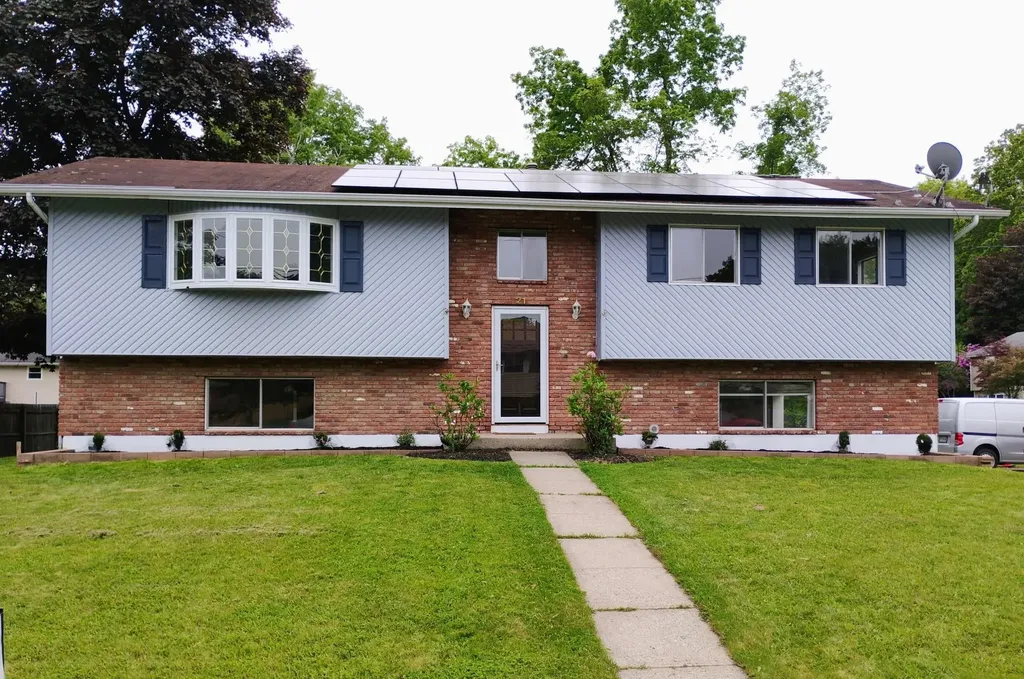 21 Standish Avenue Middletown NY 10940